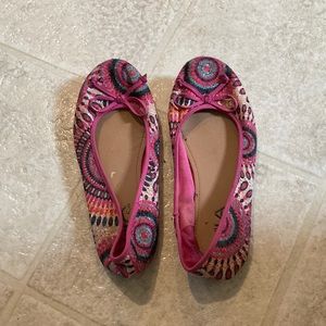 Gently worn fun colorful ballet style shoes sz 3 1/2
